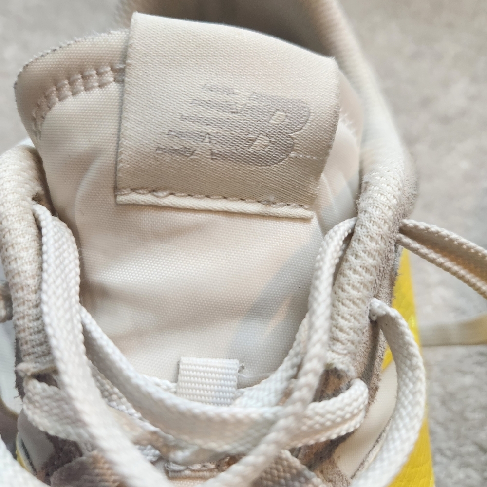 New Balance, Yellow And White Sneakers, Womens Size 9.5 - Picture 8 of 9